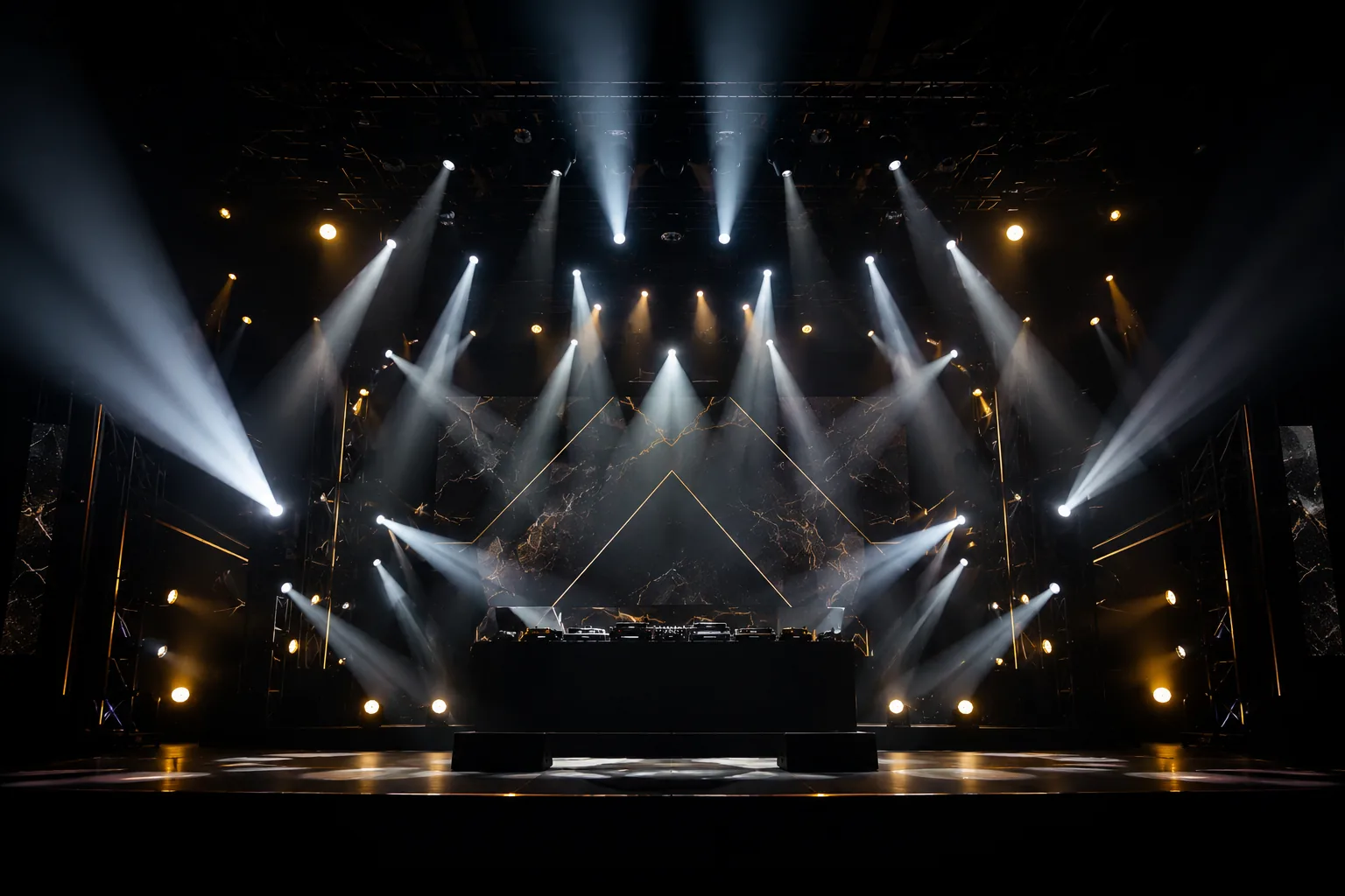 Palco de evento com iluminação profissional
